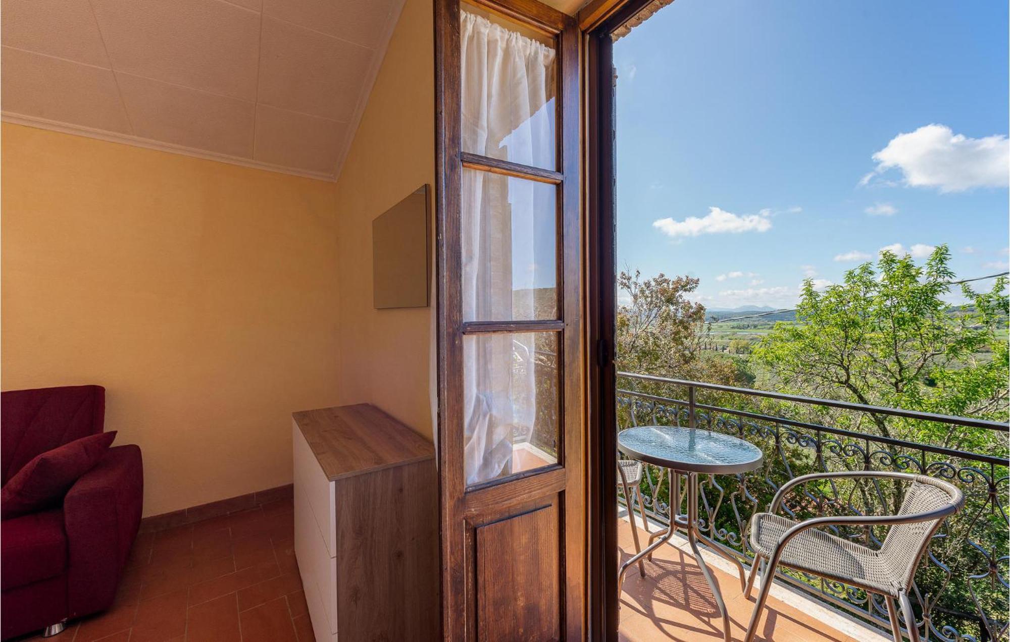 Cozy Home In Massa Marittima Gr With Kitchen エクステリア 写真