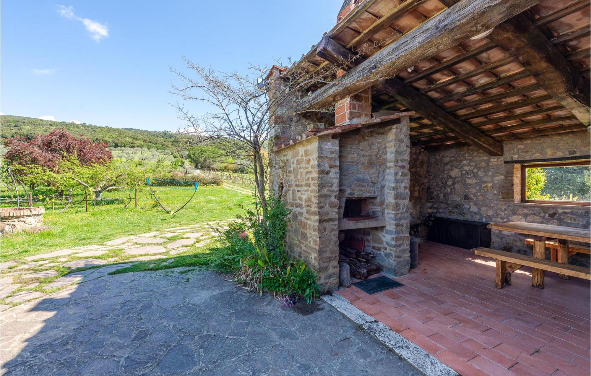 Cozy Home In Massa Marittima Gr With Kitchen エクステリア 写真