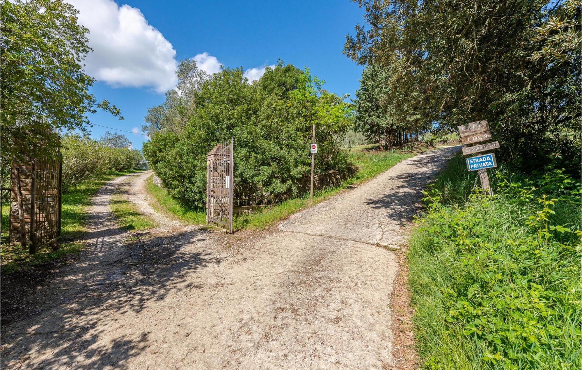 Cozy Home In Massa Marittima Gr With Kitchen エクステリア 写真